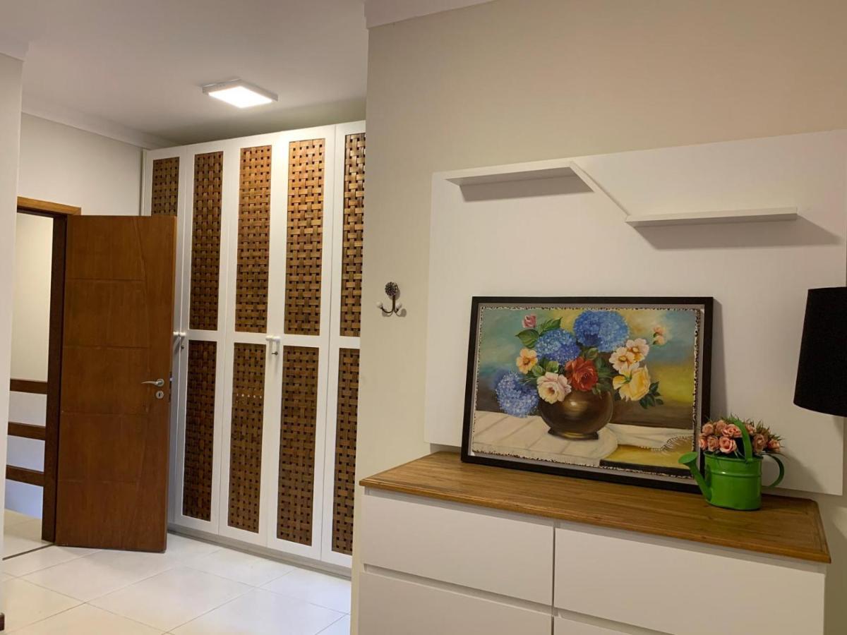 Casa em condomínio fechado, com piscina privativa em Juquehy São Sebastião Exterior foto