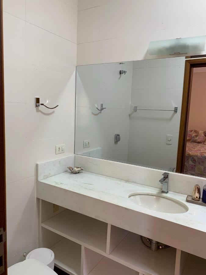 Casa em condomínio fechado, com piscina privativa em Juquehy São Sebastião Exterior foto